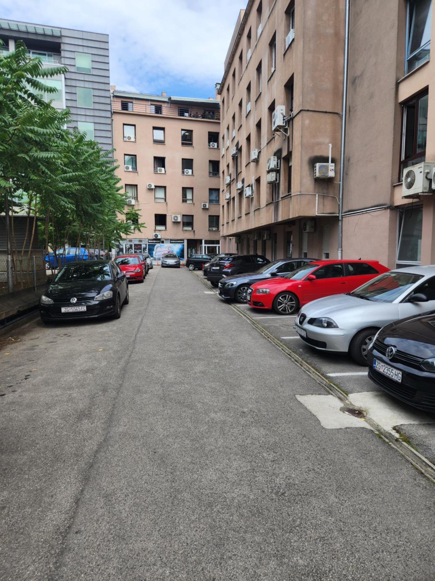 Apartman Zagreb Cca 42M2 With Free Parking 外观 照片